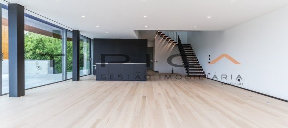 5 bedrooms House in Cascais, Portugal No. 170777 11