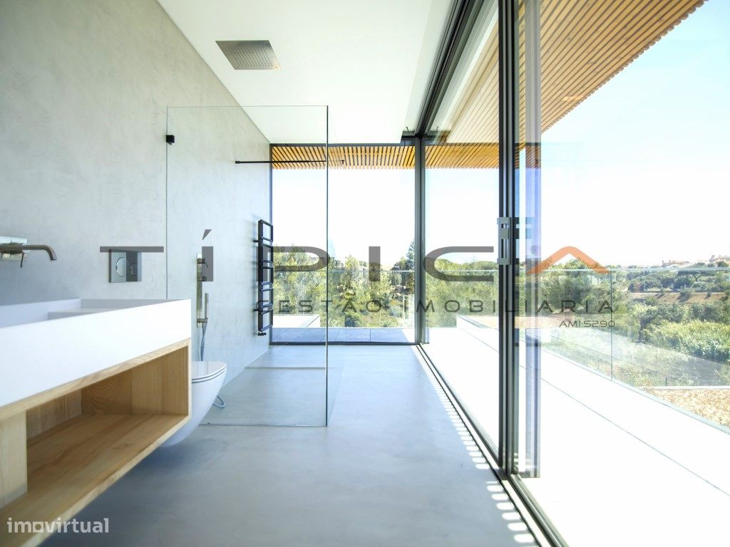 5 bedrooms House in Cascais, Portugal No. 170777