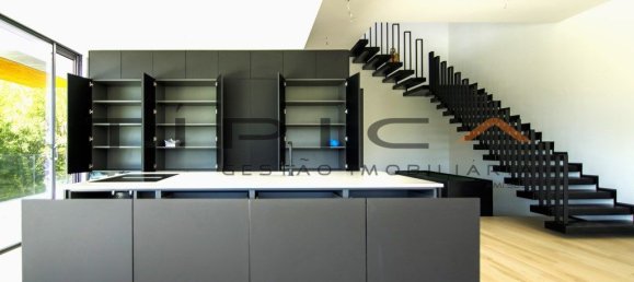 5 bedrooms House in Cascais, Portugal No. 170777 4