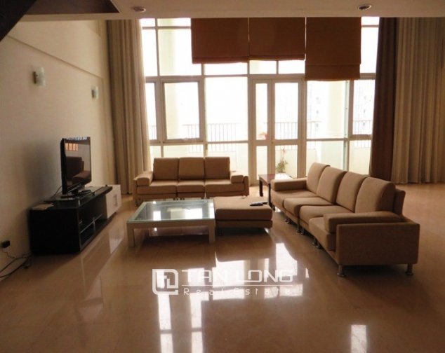 5 bedrooms Apartment in Tay Ho, Vietnam No. 2158