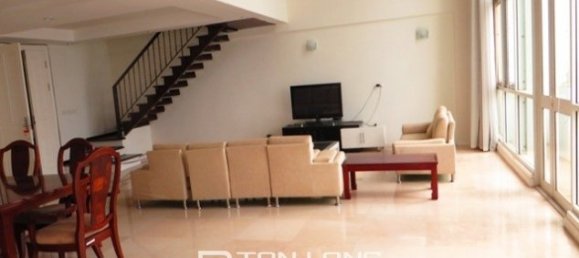 5 bedrooms Apartment in Tay Ho, Vietnam No. 2158 2