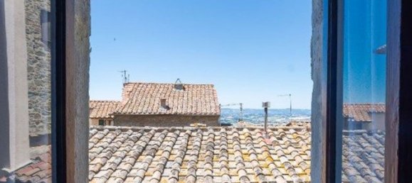 3 rooms Duplex in Cortona, Italy No. 39712 4