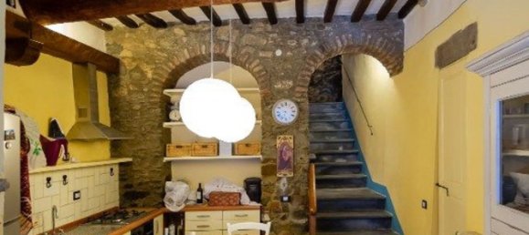 3 rooms Duplex in Cortona, Italy No. 39712 8