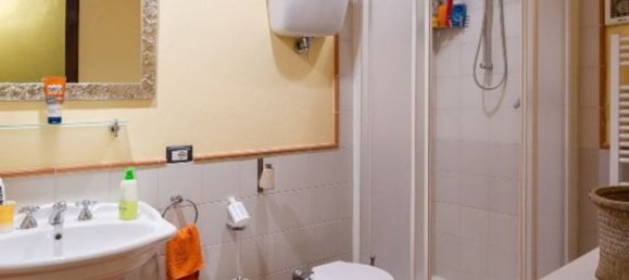 3 rooms Duplex in Cortona, Italy No. 39712 2