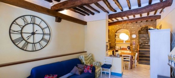 3 rooms Duplex in Cortona, Italy No. 39712 21