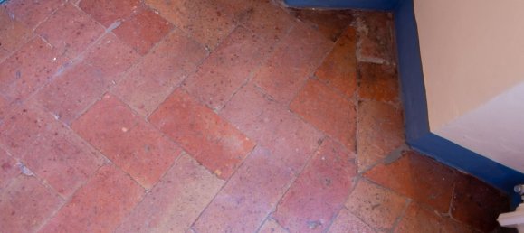 3 rooms Duplex in Cortona, Italy No. 39712 13