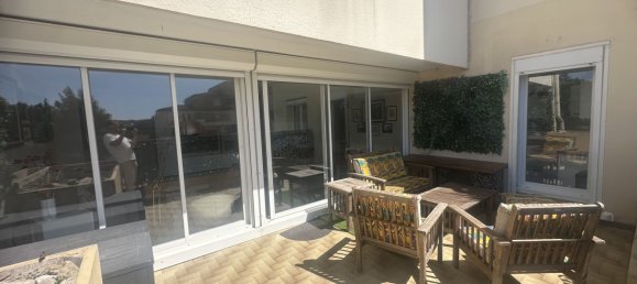 Квартира с 2 спальнями в Экс-ан-Прованс, Франция № 350816 6