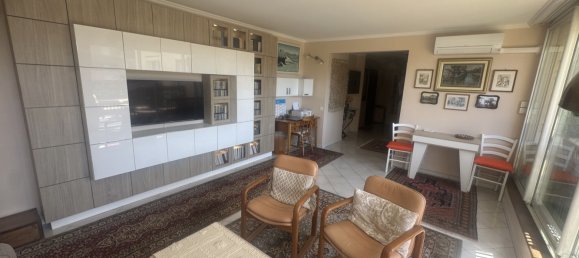 Квартира с 2 спальнями в Экс-ан-Прованс, Франция № 350816 3