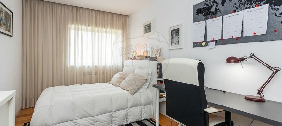 4 bedrooms Apartment in Porto, Portugal No. 99620 14