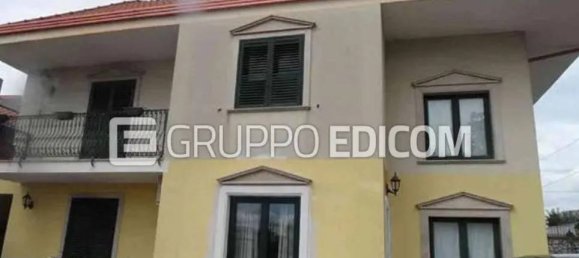 Квартира с 3 спальнями в Ламеция Терме, Италия № 39522 17