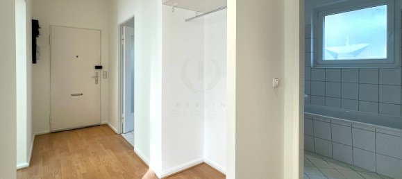 3غرفة شقة في Steglitz, Germany رقم 37080 3