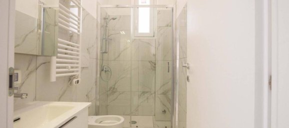 2-salle Appartement à Rome, Italy No. 36347 7