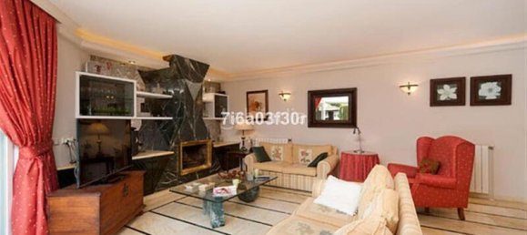 Villa T5 em Estepona, Spain N.º 118892 3