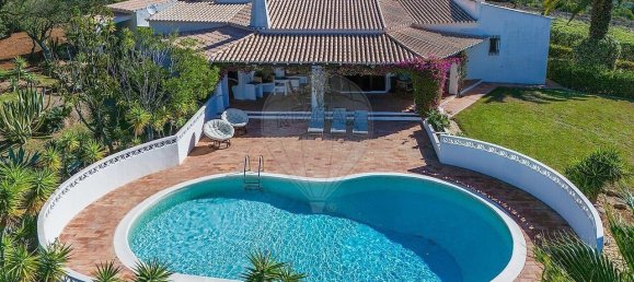 Villa de 3 dormitorios en Mexilhoeira Grande, Portugal No. 34160 39