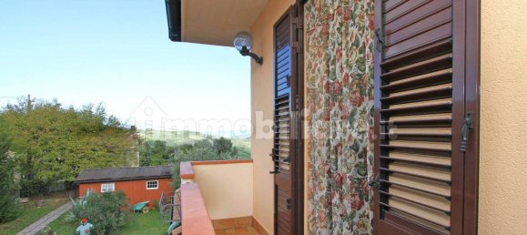 3 bedrooms Apartment in Castiglione d'Orcia, Italy No. 71923 13