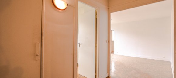 Квартира с 1 спальней в Курбевуа, Франция № 167409 16