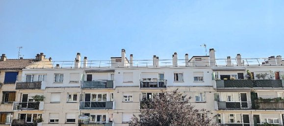 Квартира с 1 спальней в Курбевуа, Франция № 167409 19