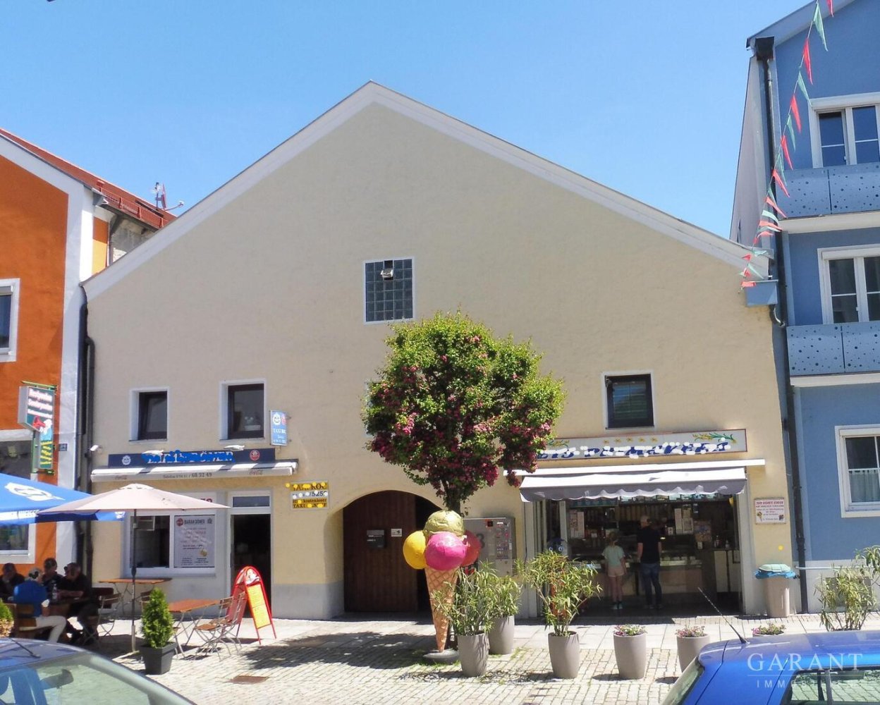 15 rooms Building in Kelheim, Germany No. 1883