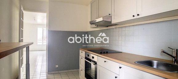 Apartamento de 2 dormitorios en Choisy-le-Roi, France No. 174003 10