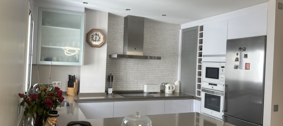 Penthouse T3 em Estepona, Spain N.º 180951 4