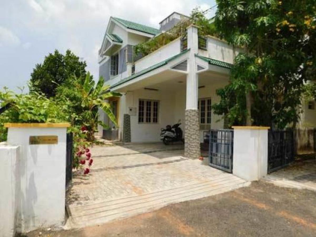 4 bedrooms House in Thiruvananthapuram, India No. 65245