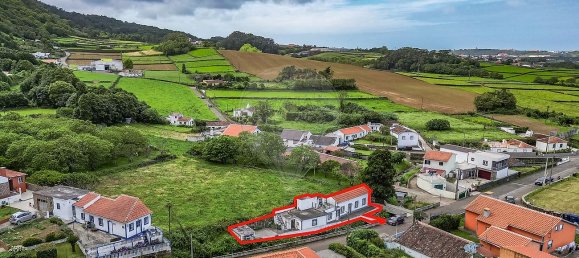 3 chambres Maison à Praia da Vitoria, Portugal No. 25870 13