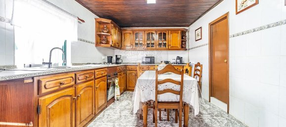 3 chambres Maison à Praia da Vitoria, Portugal No. 25870 2