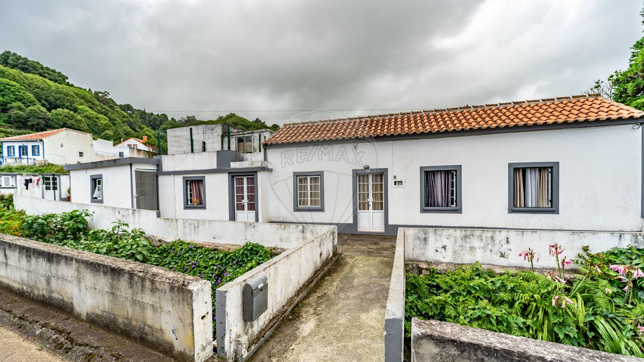 3 chambres Maison à Praia da Vitoria, Portugal No. 25870