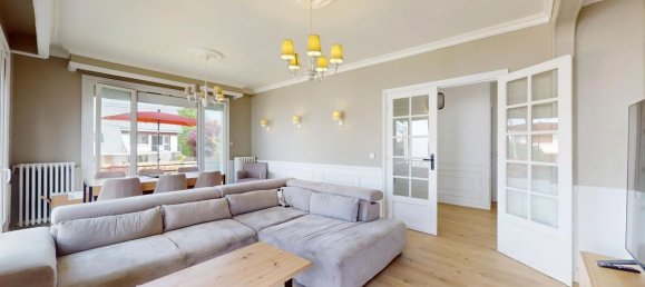 3 bedrooms House in Montfermeil, France No. 329546 6