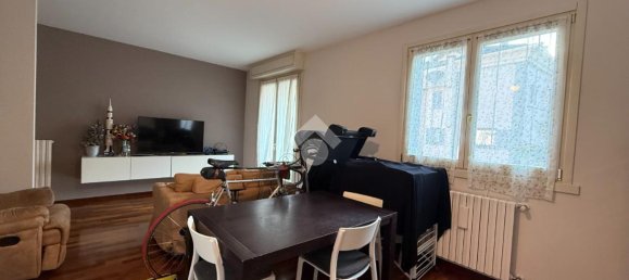 2-salle Appartement à Sarnico, Italy No. 32919 14