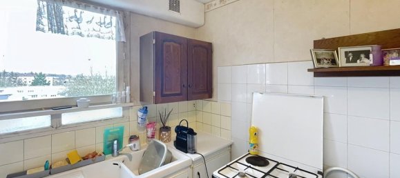 2 bedrooms Apartment in Montbeliard, France No. 206073 3