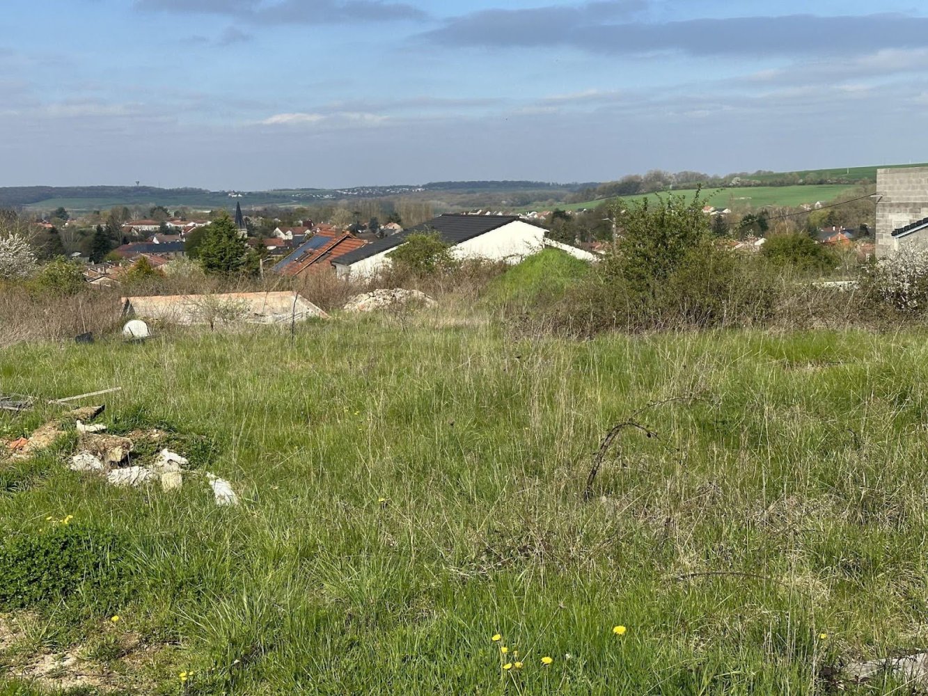 1250m² Land in Courcelles-Chaussy, France No. 61028
