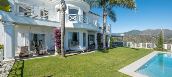 6 bedrooms Villa in Marbella, Spain No. 61270 10