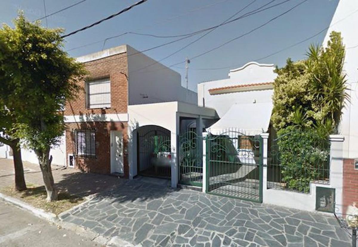 2 bedrooms House in Quilmes, Argentina No. 57575