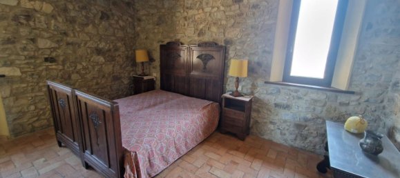 Дом с 5 комнатами в Кампаньятико, Италия № 102650 13