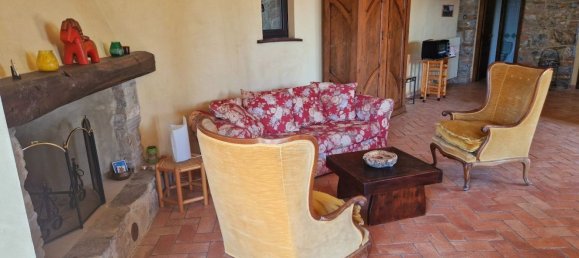 Дом с 5 комнатами в Кампаньятико, Италия № 102650 29