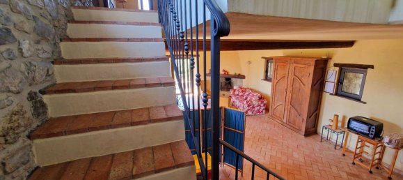 Дом с 5 комнатами в Кампаньятико, Италия № 102650 33