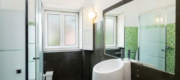 5 bedrooms House in Lisbon, Portugal No. 122251 13