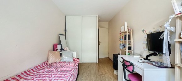3 bedrooms Apartment in Asnieres-sur-Seine, France No. 171191 8