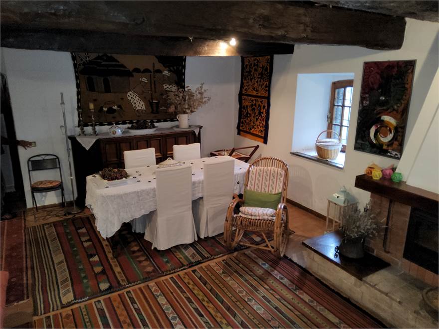 11 rooms House in Umbertide, Italy No. 22577