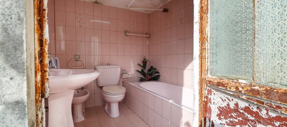 2 bedrooms House in Romariz, Portugal No. 167371 11