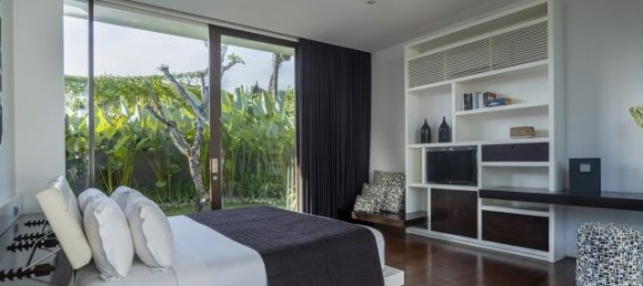 4 bedrooms Villa for rent in Seminyak, Badung, Bali, Indonesia № 2977 21