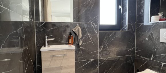 3 bedrooms House in Ingersheim, France No. 83072 12