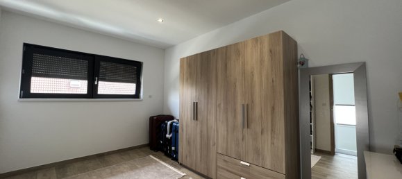 3 bedrooms House in Ingersheim, France No. 83072 15