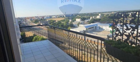 2 Schlafzimmer Wohnung in Trani, Italy, Nr. 344235 29