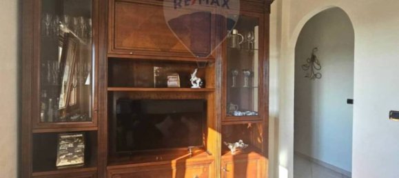 2 Schlafzimmer Wohnung in Trani, Italy, Nr. 344235 17