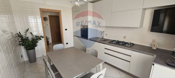 2 Schlafzimmer Wohnung in Trani, Italy, Nr. 344235 8