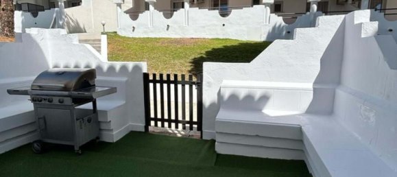 2 bedrooms House in Marbella, Spain No. 62793 5