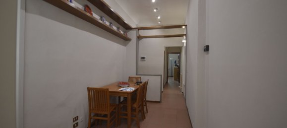 3 Schlafzimmer Wohnung in Florence, Italy, Nr. 321955 2