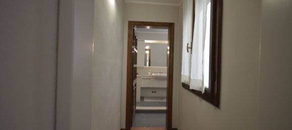 3 Schlafzimmer Wohnung in Florence, Italy, Nr. 321955 17